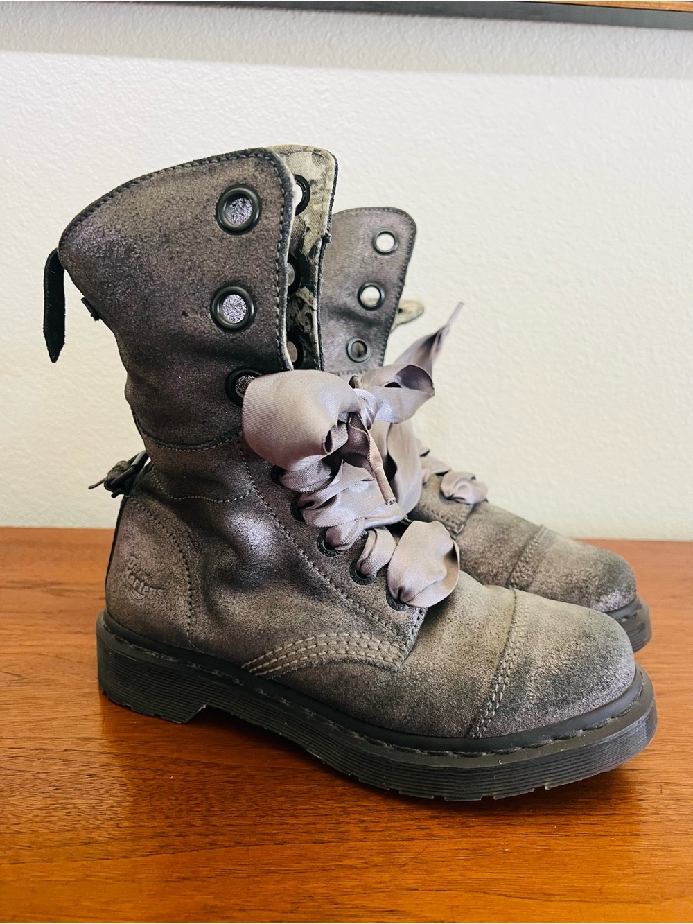 Y2K Doc Martens Slate Gray Satin-Lace Leather Boots - Picture 10 of 11